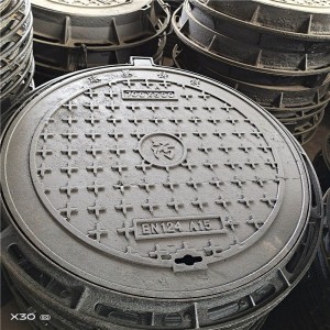 ductile iron cast manhole cover C250